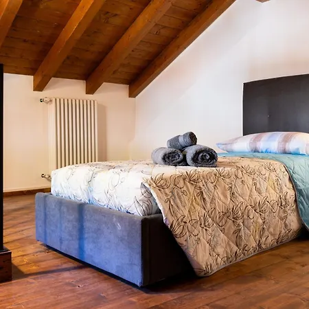 Casa Sina -la Nel Borgo マッシーノ・ヴィスコンティ
