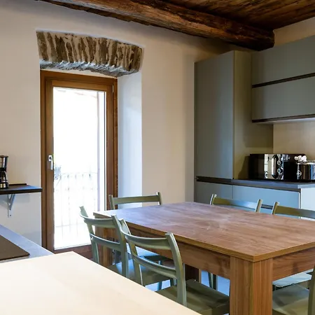 Casa Sina -la Nel Borgo * マッシーノ・ヴィスコンティ