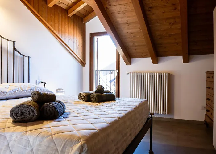 Casa Sina -la Nel Borgo * Massino Visconti