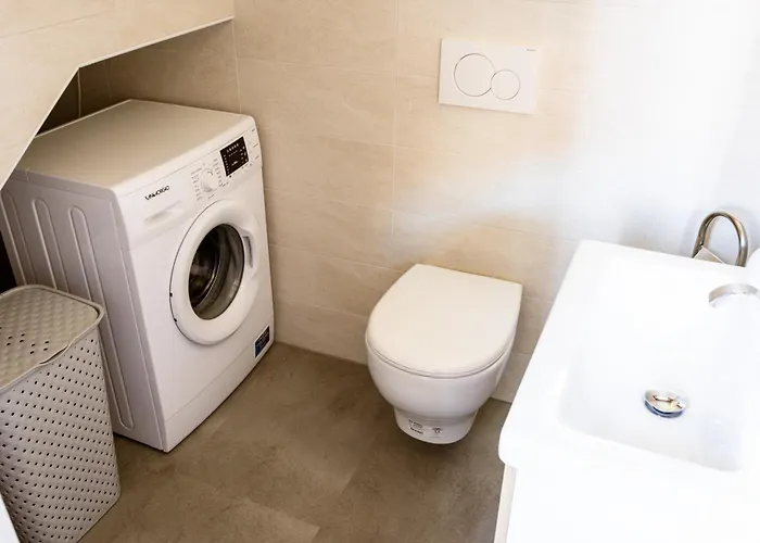 Casa Sina -la Nel Borgo 펜션 *